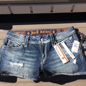 NWT Rock Revival jean shorts